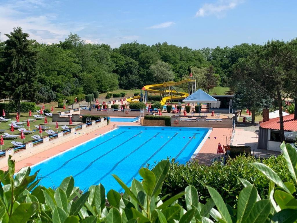 Piscina San Lorenzo サンティア エクステリア 写真